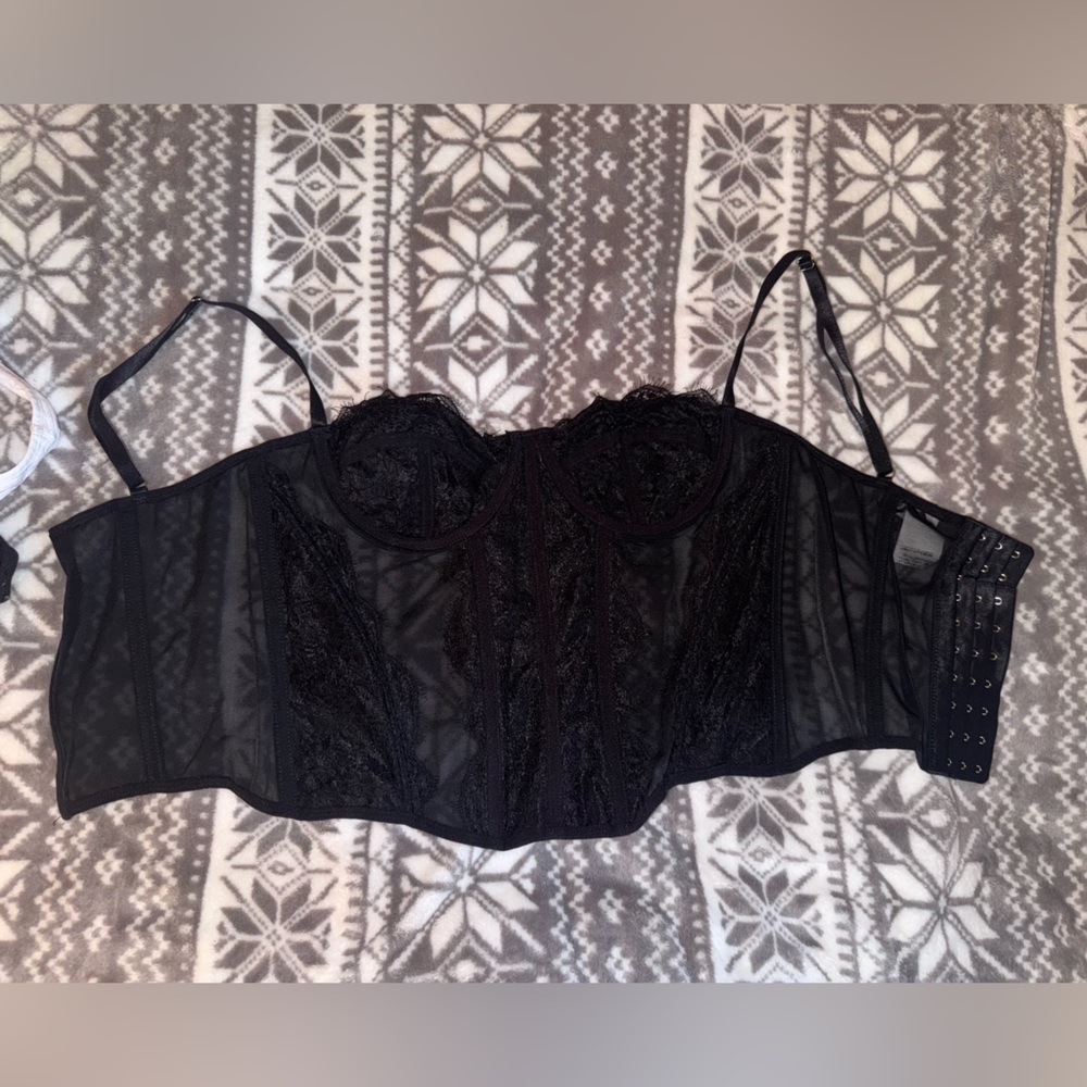 SHEIN Black Seamless Bra Intimates